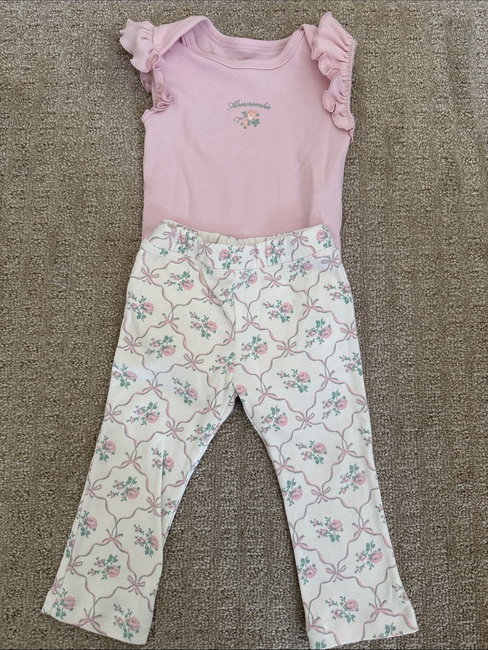 Abercrombie Kids Baby Flutter Sleeve Logo Bodysuit & Flare Leggings Set
